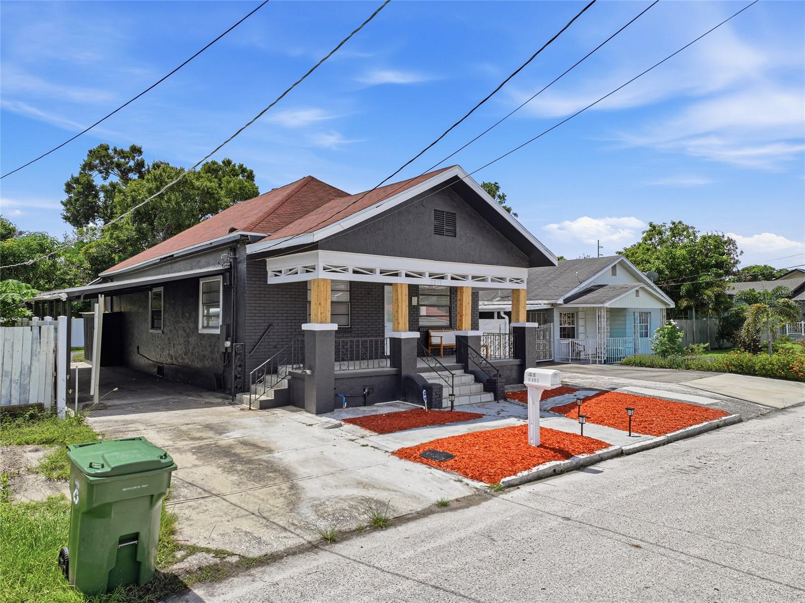 2217 CORRINE ST — photo 46