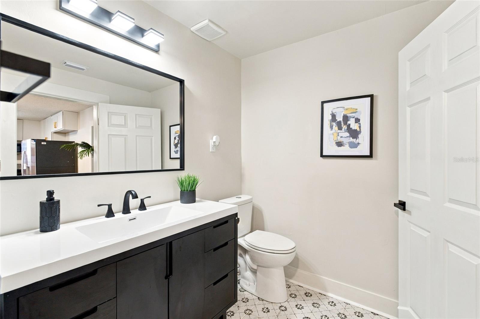 2217 CORRINE ST — photo 10