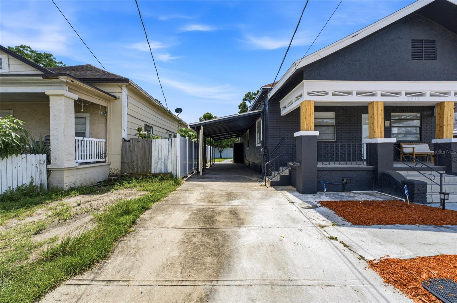 2217 CORRINE ST — photo 43