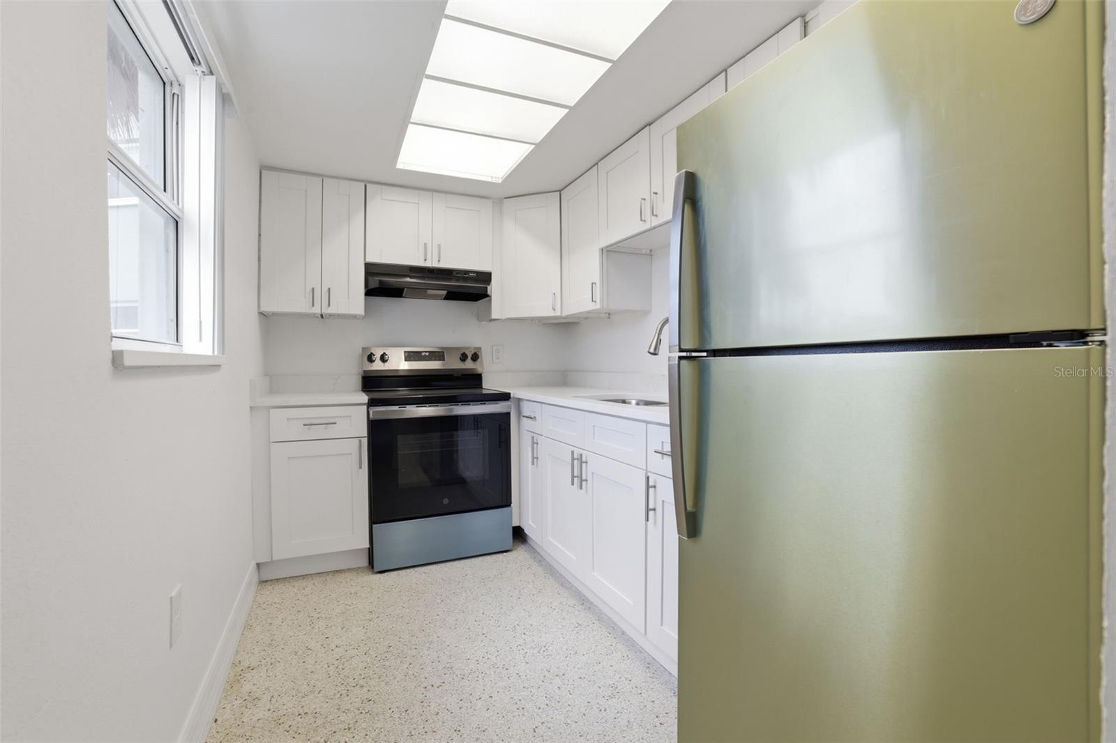 111 60TH AVE #1A — photo 5