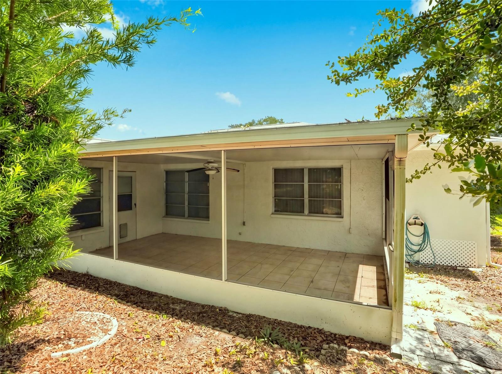 11121 ROLLINGWOOD DR — photo 30