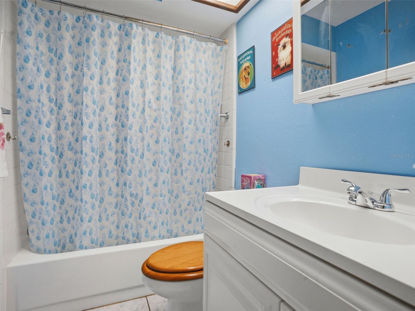 11121 ROLLINGWOOD DR — photo 22