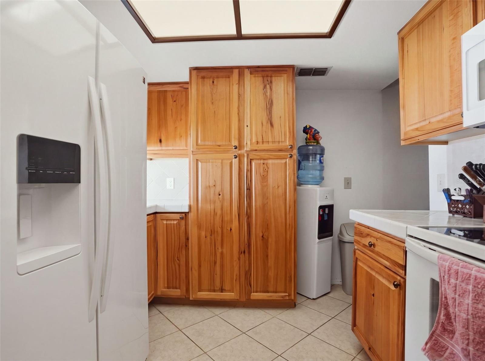 11121 ROLLINGWOOD DR — photo 13