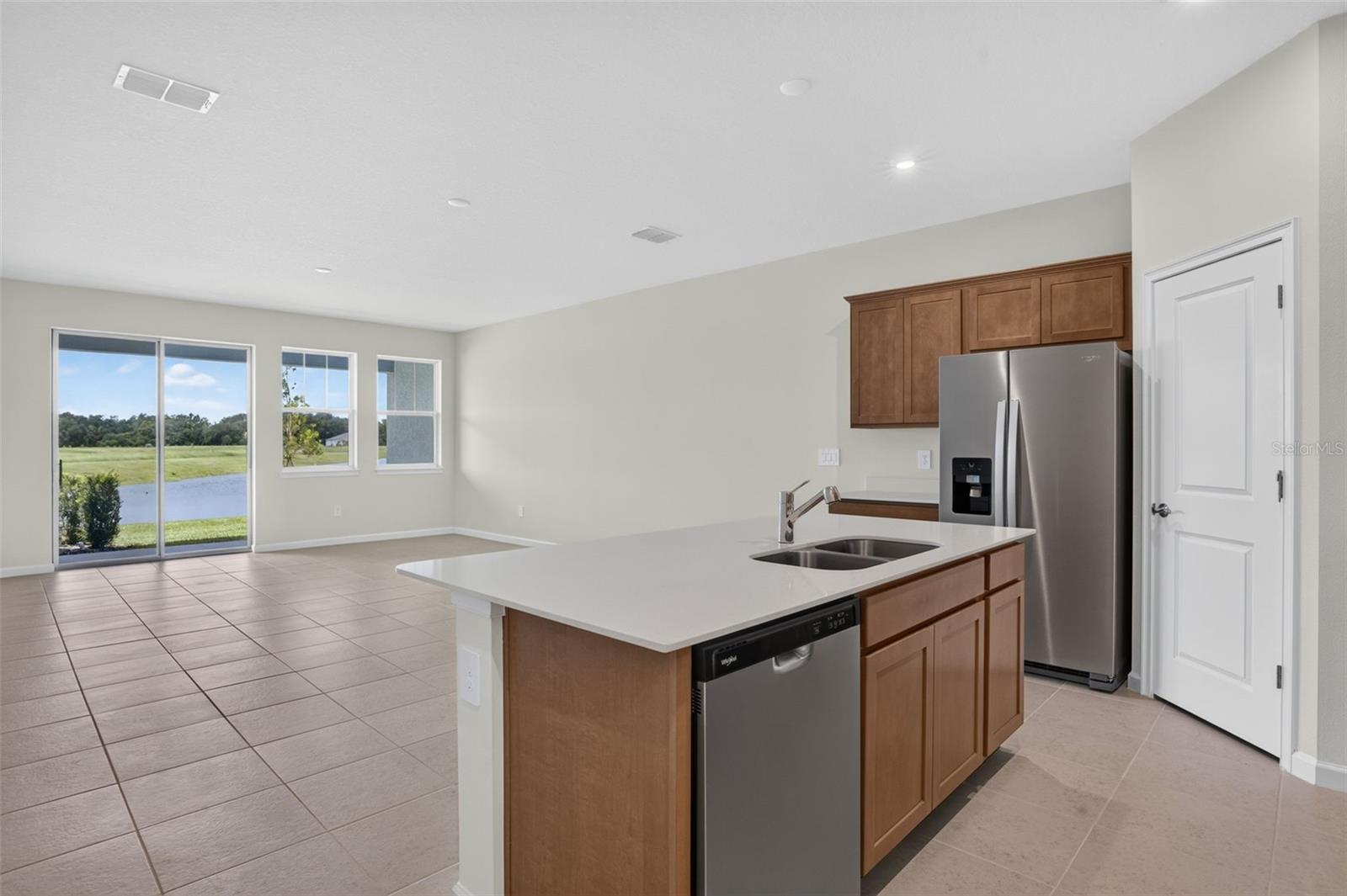 9147 AURELIA AVE — photo 8