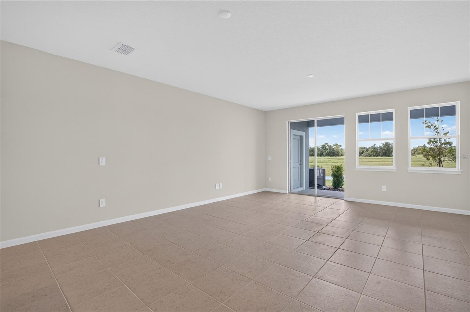 9147 AURELIA AVE — photo 10