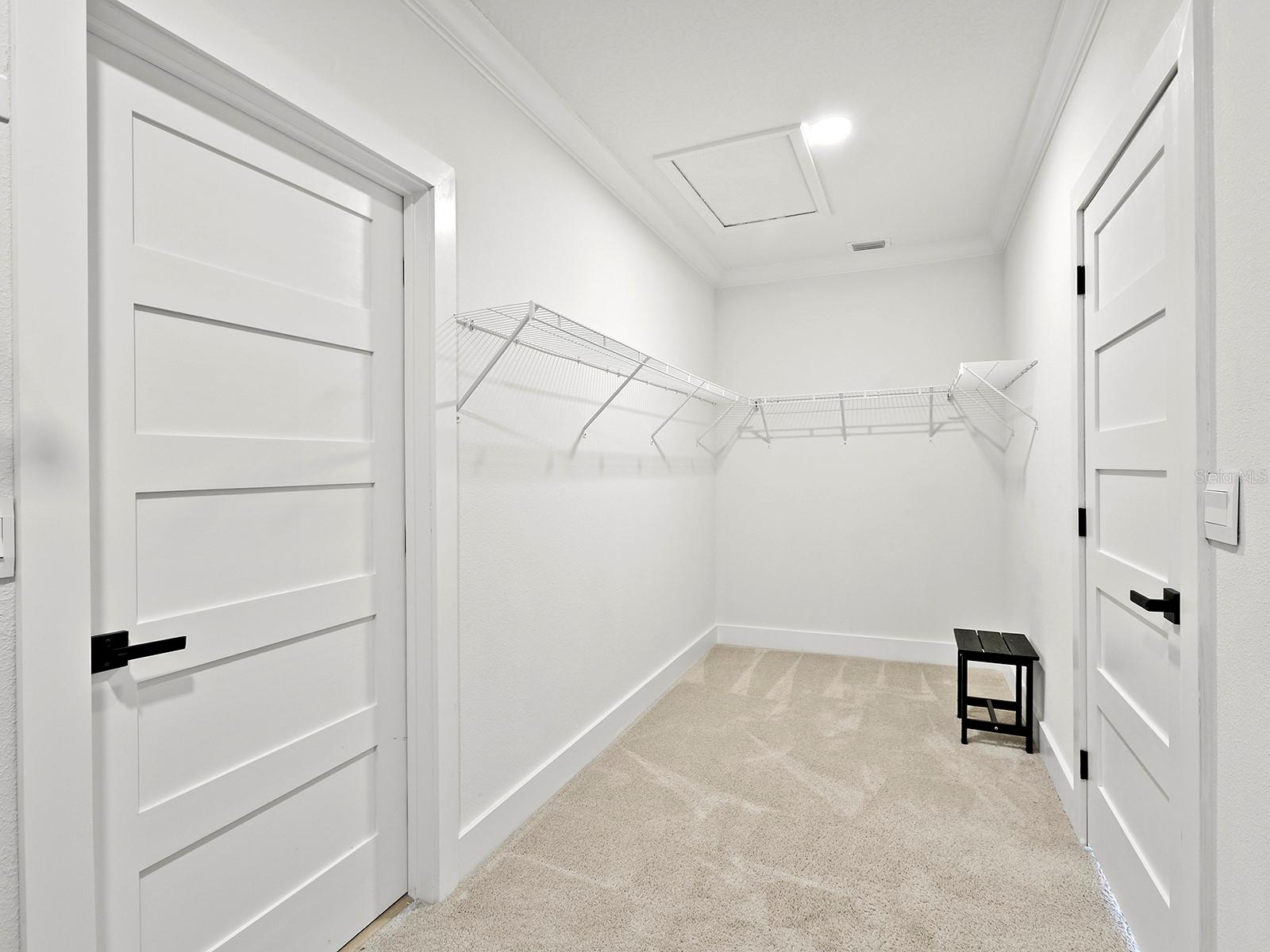 5211 TANNIN LN — photo 36