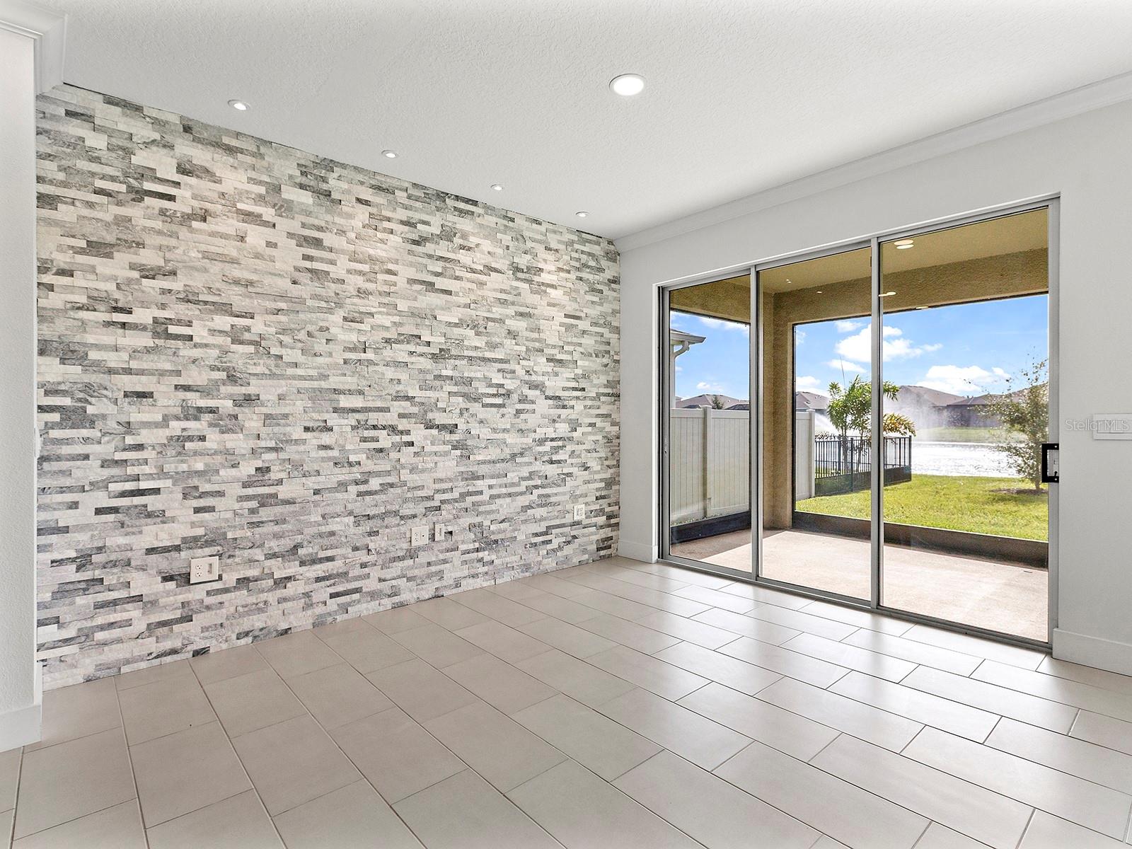 5211 TANNIN LN — photo 21