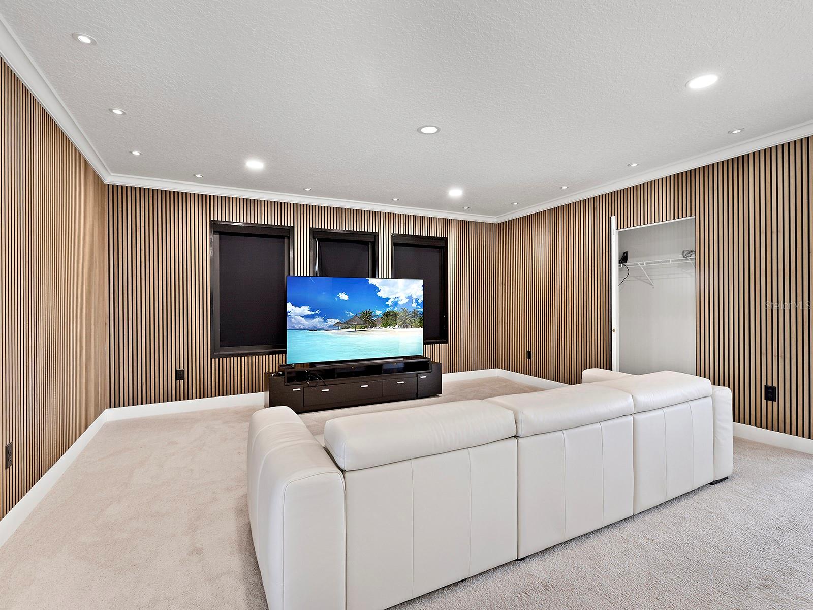 5211 TANNIN LN — photo 30