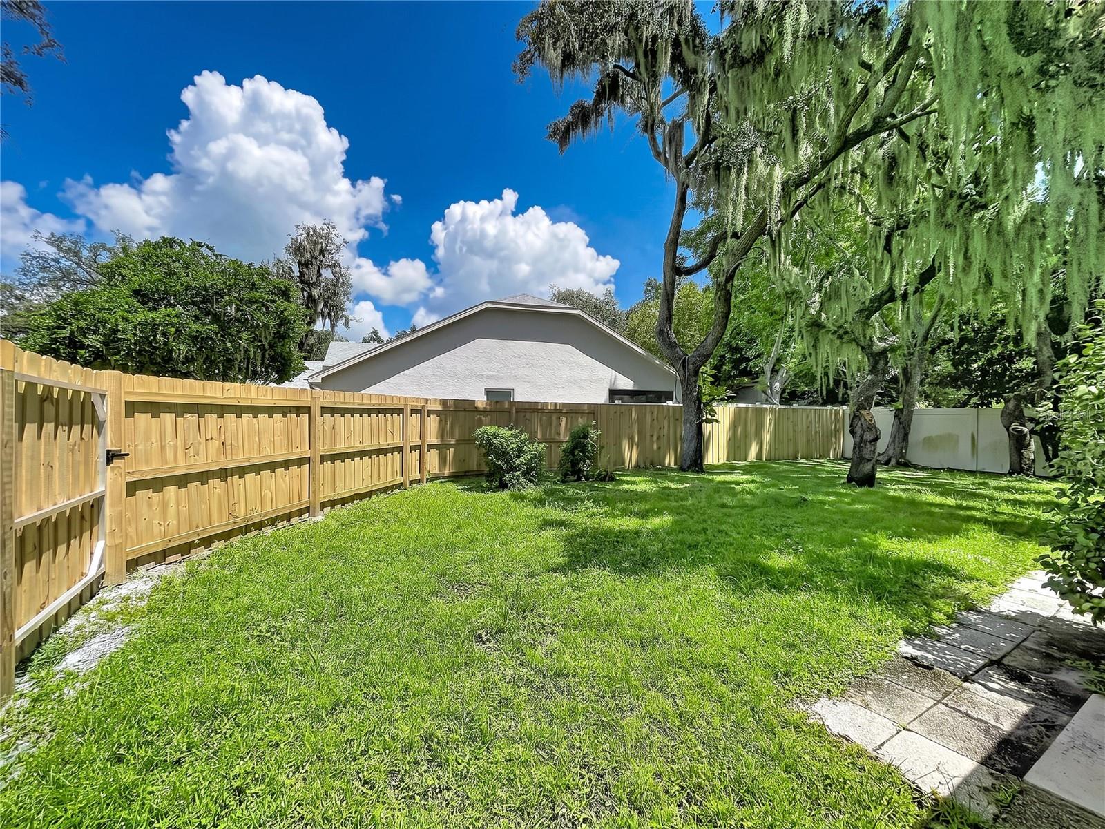 4012 THACKERY WAY — photo 70