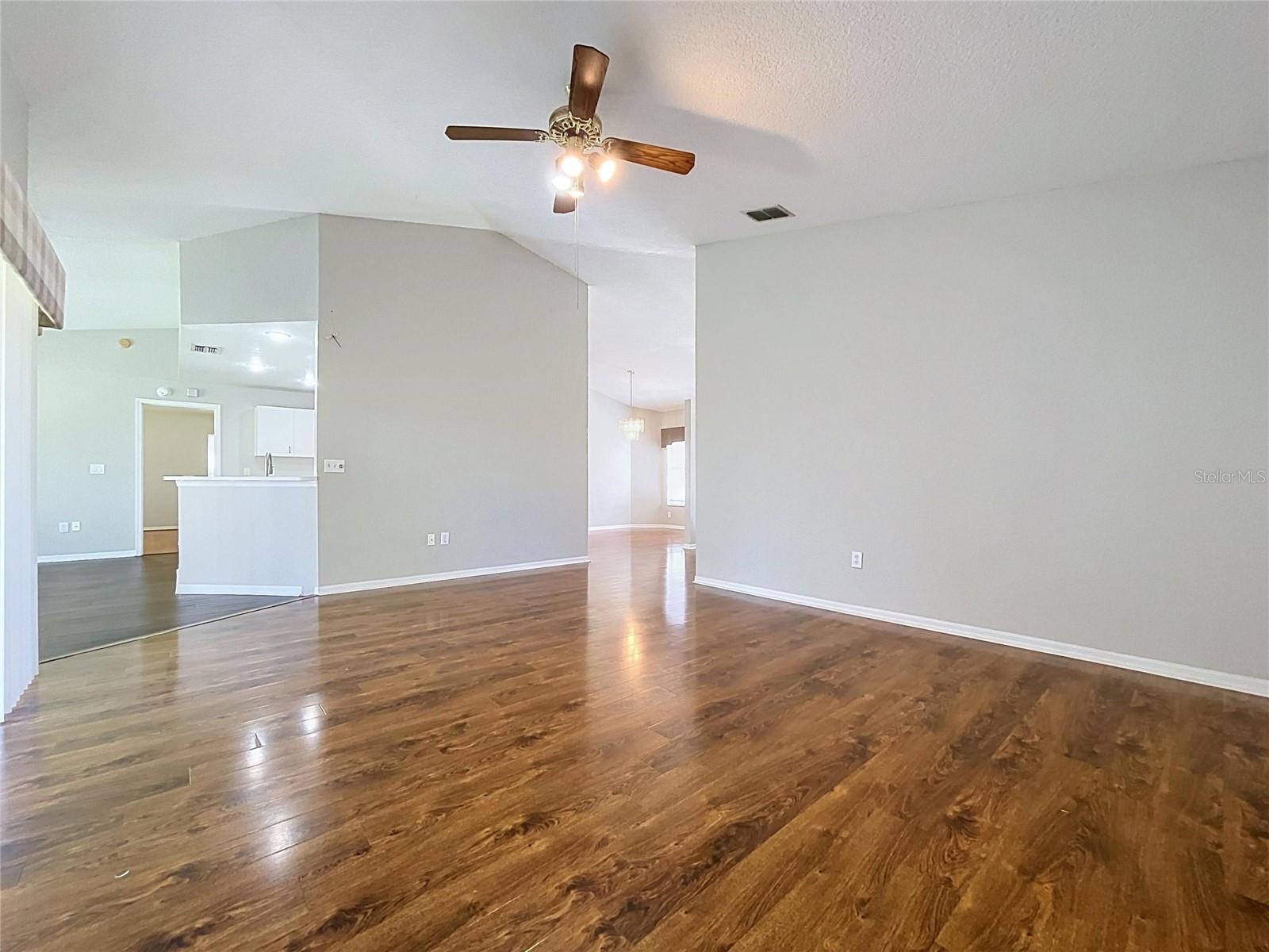 4012 THACKERY WAY — photo 31