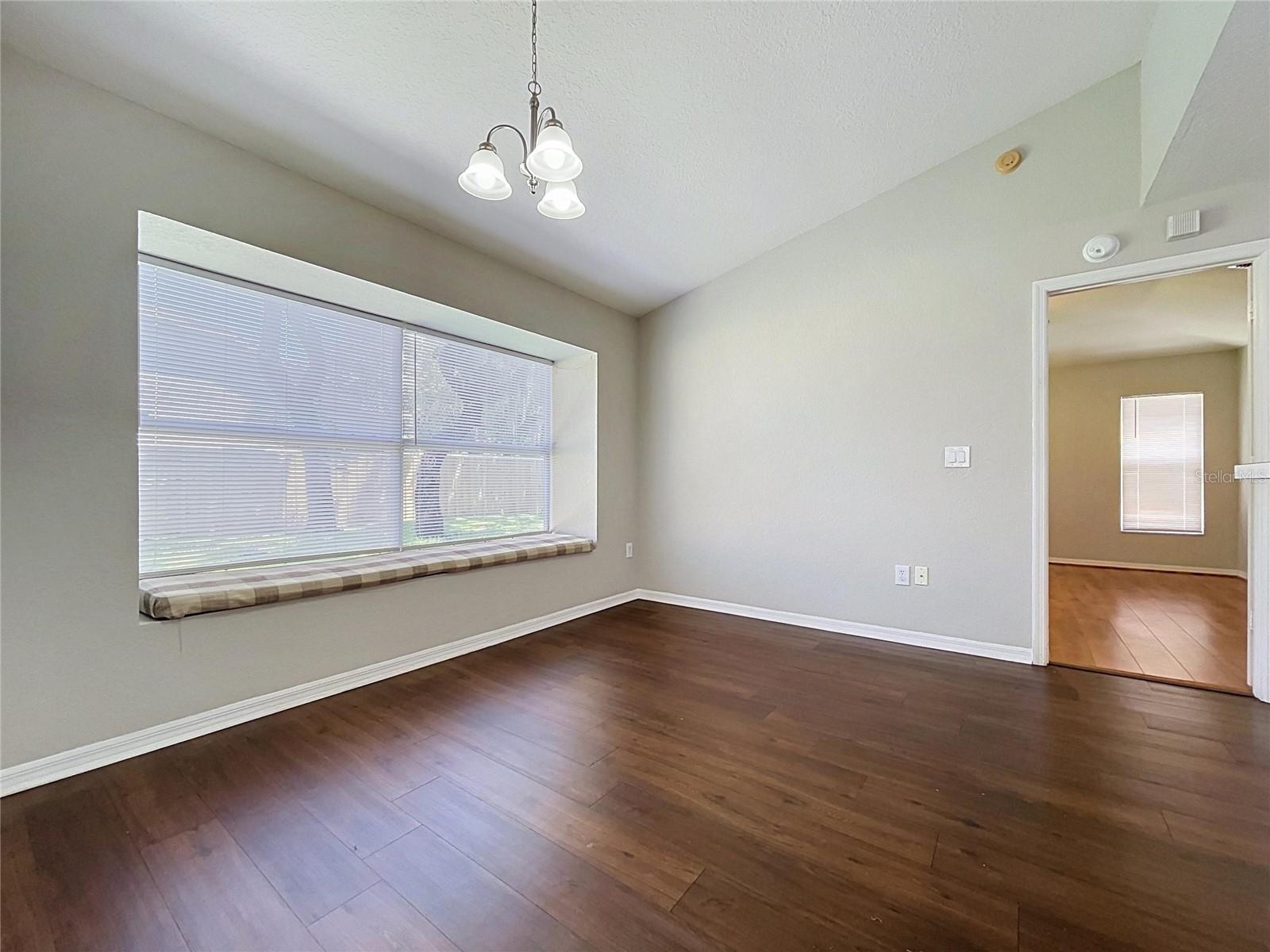 4012 THACKERY WAY — photo 28