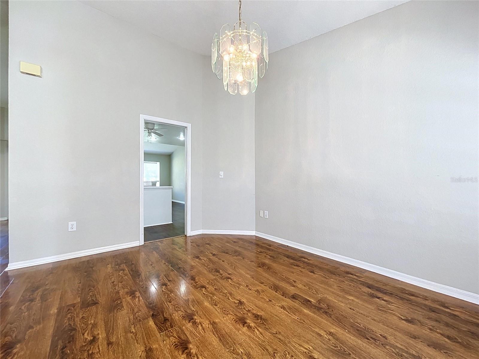 4012 THACKERY WAY — photo 22