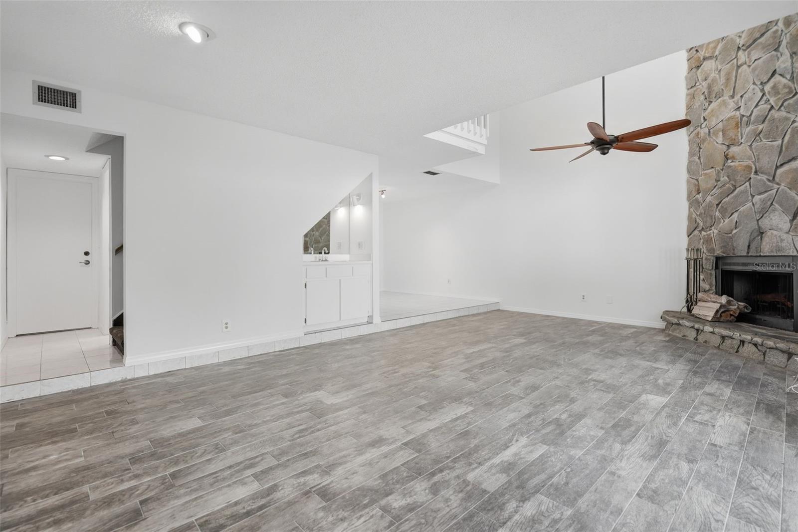 5824 IDLE FOREST PL — photo 16