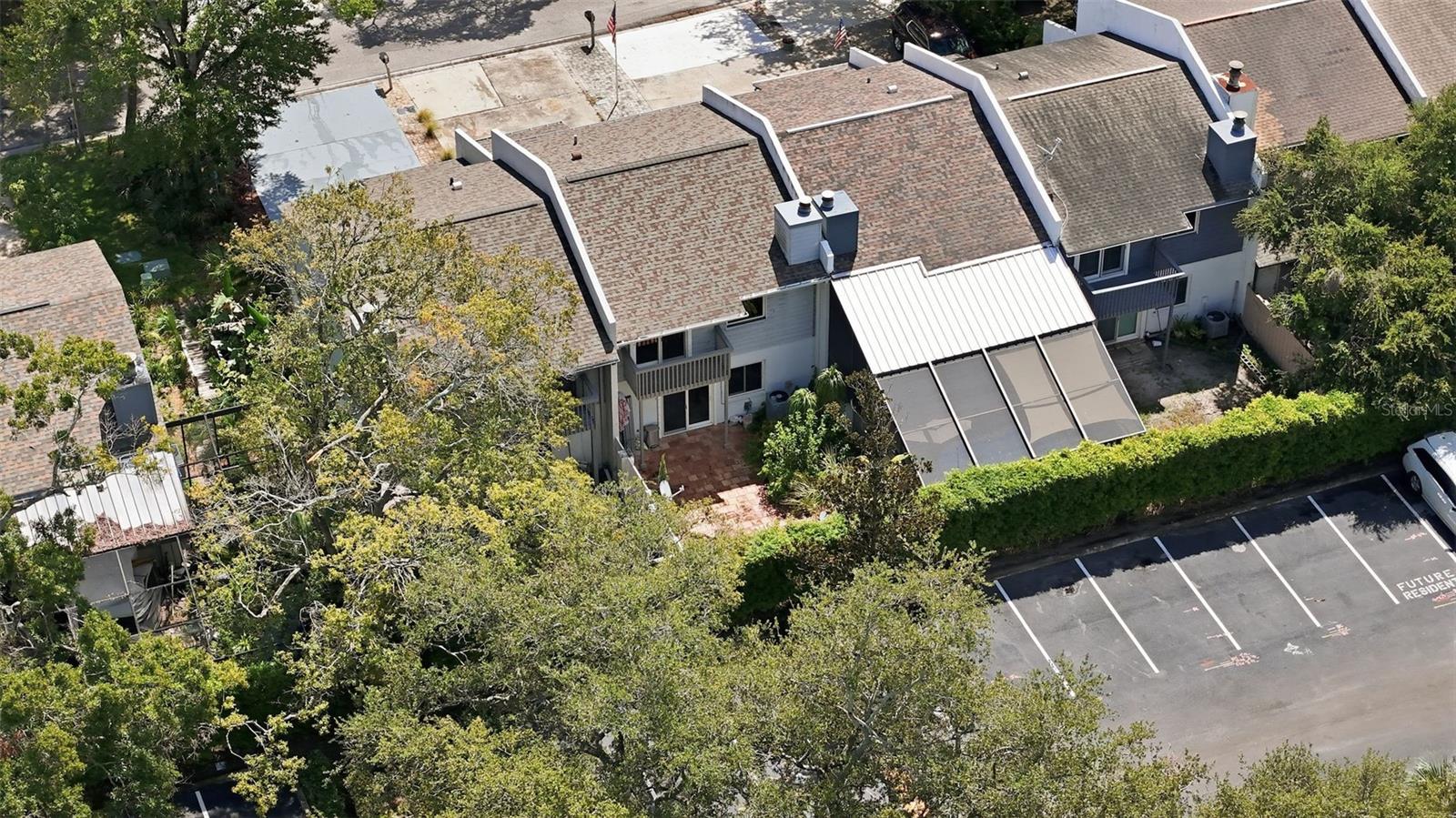 5824 IDLE FOREST PL — photo 37