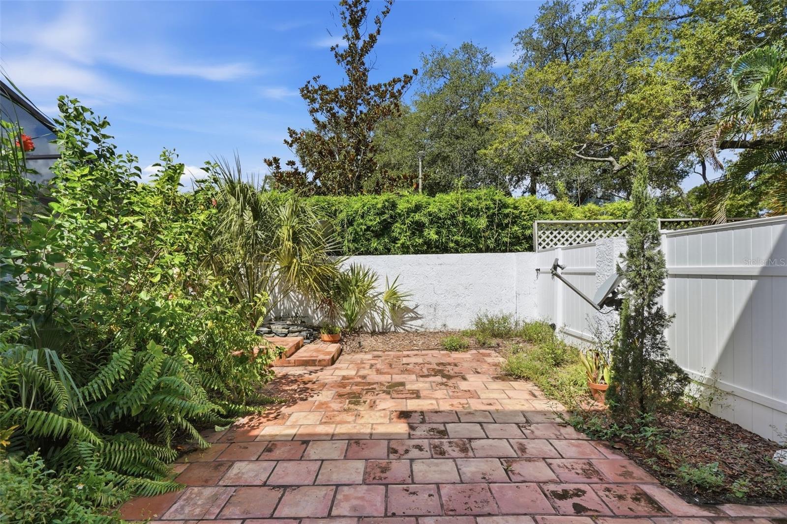 5824 IDLE FOREST PL — photo 30
