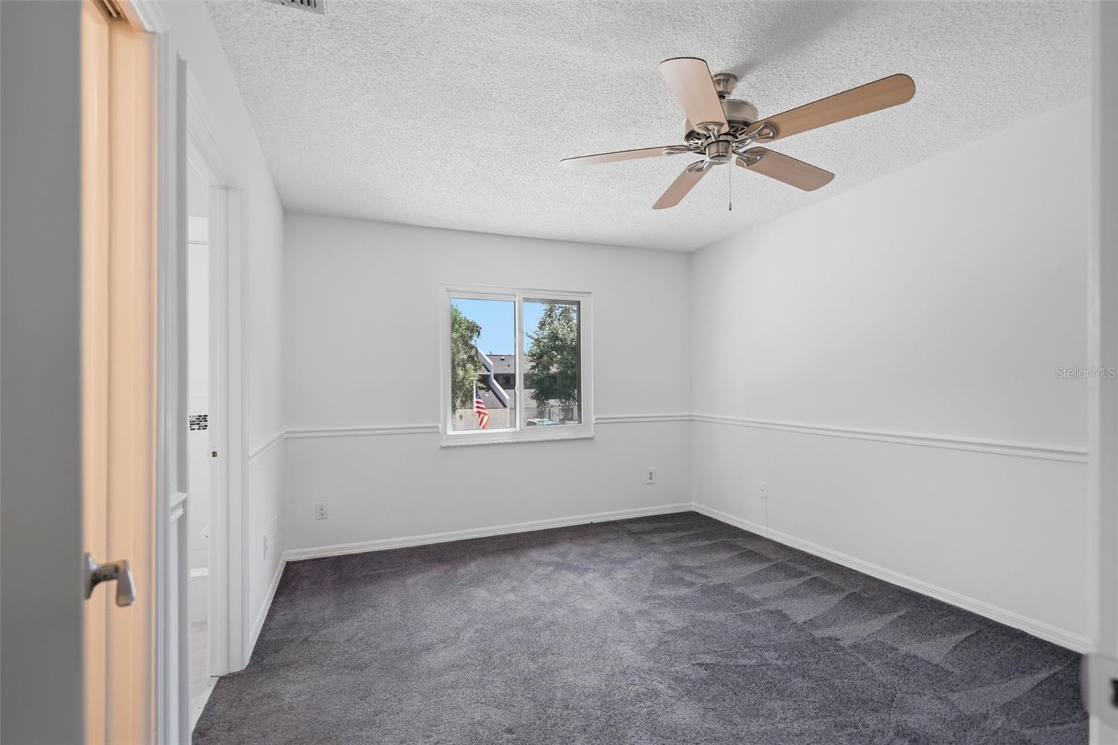 5824 IDLE FOREST PL — photo 18