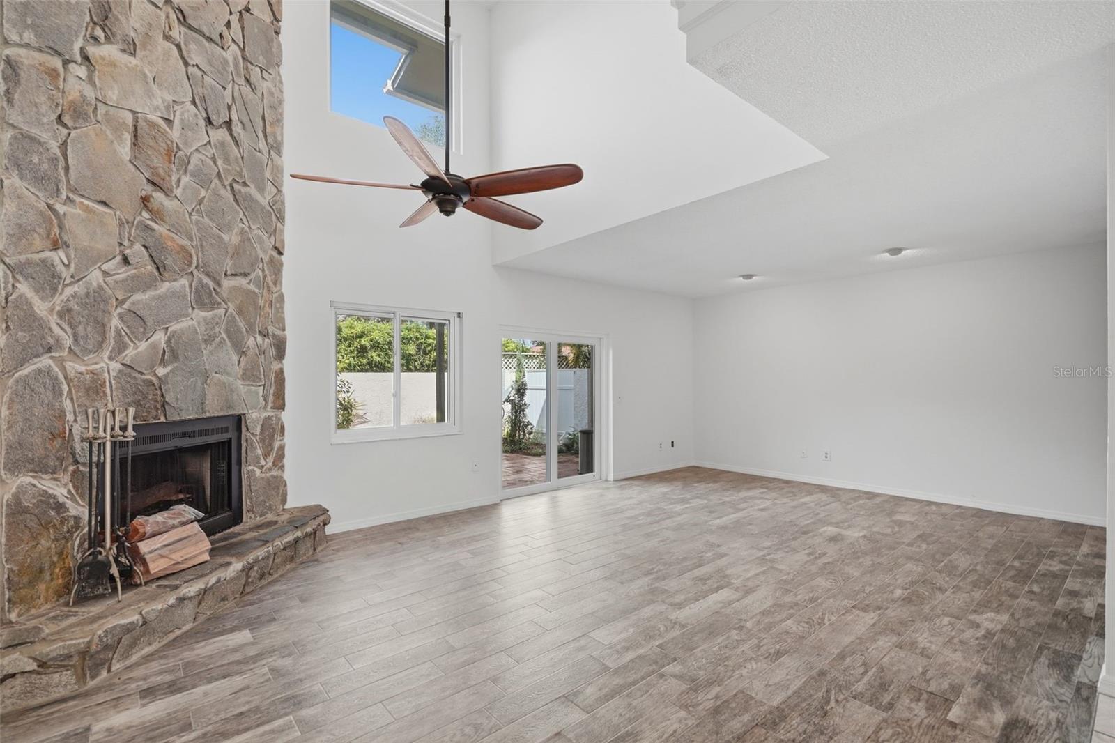 5824 IDLE FOREST PL — photo 13