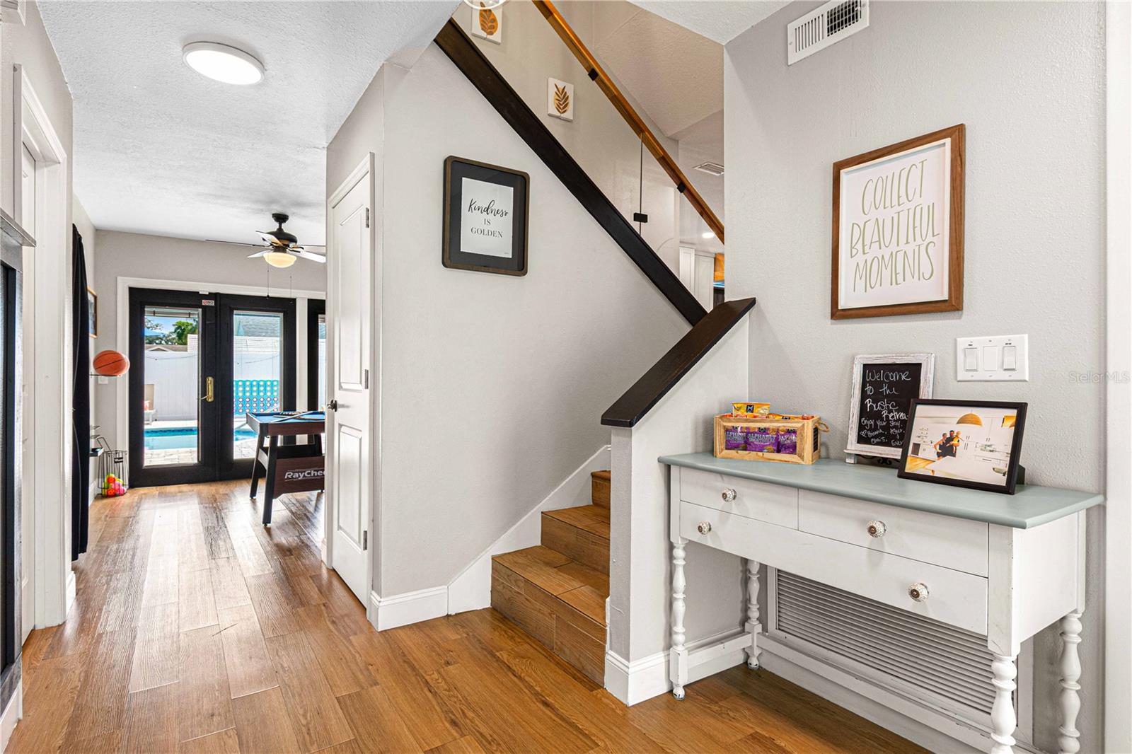 7501 RUSTIC DR — photo 5
