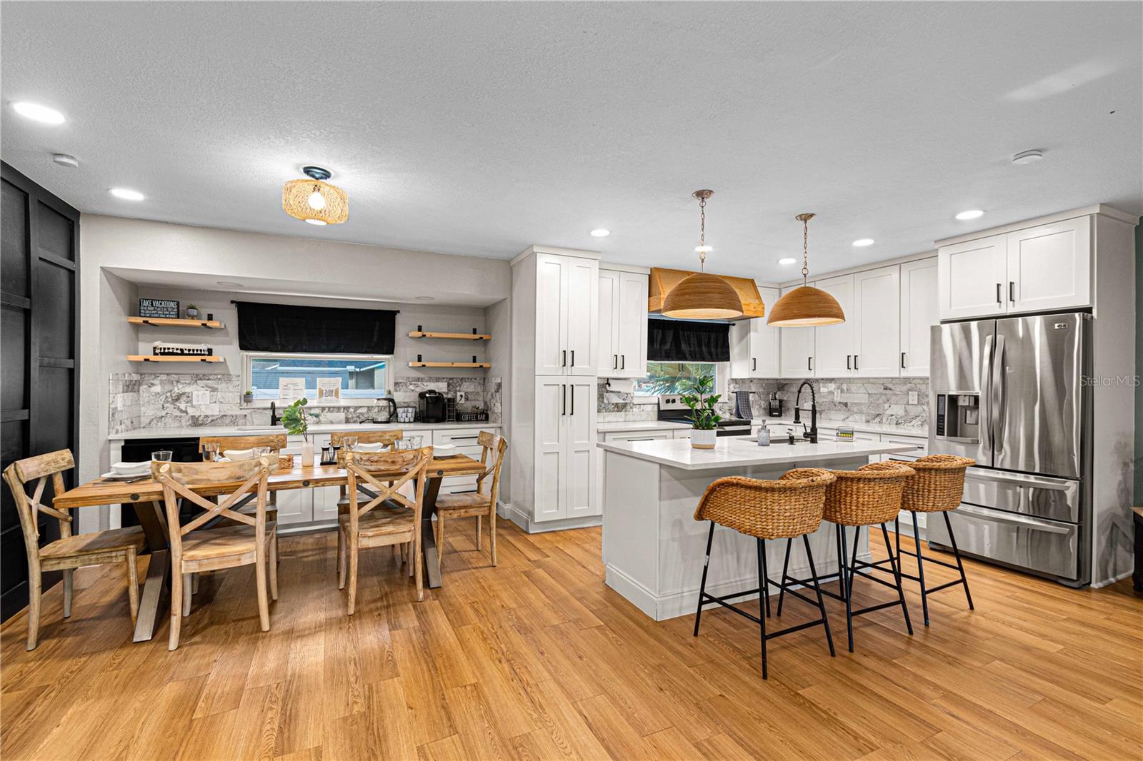 7501 RUSTIC DR — photo 18