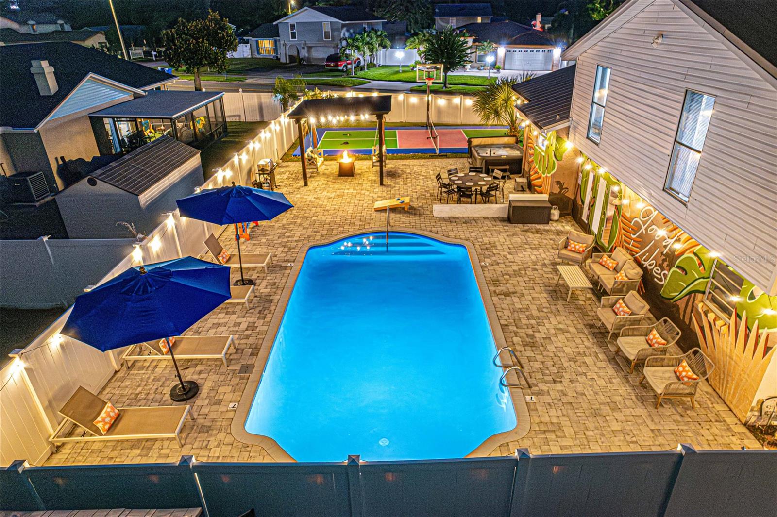 7501 RUSTIC DR — photo 49