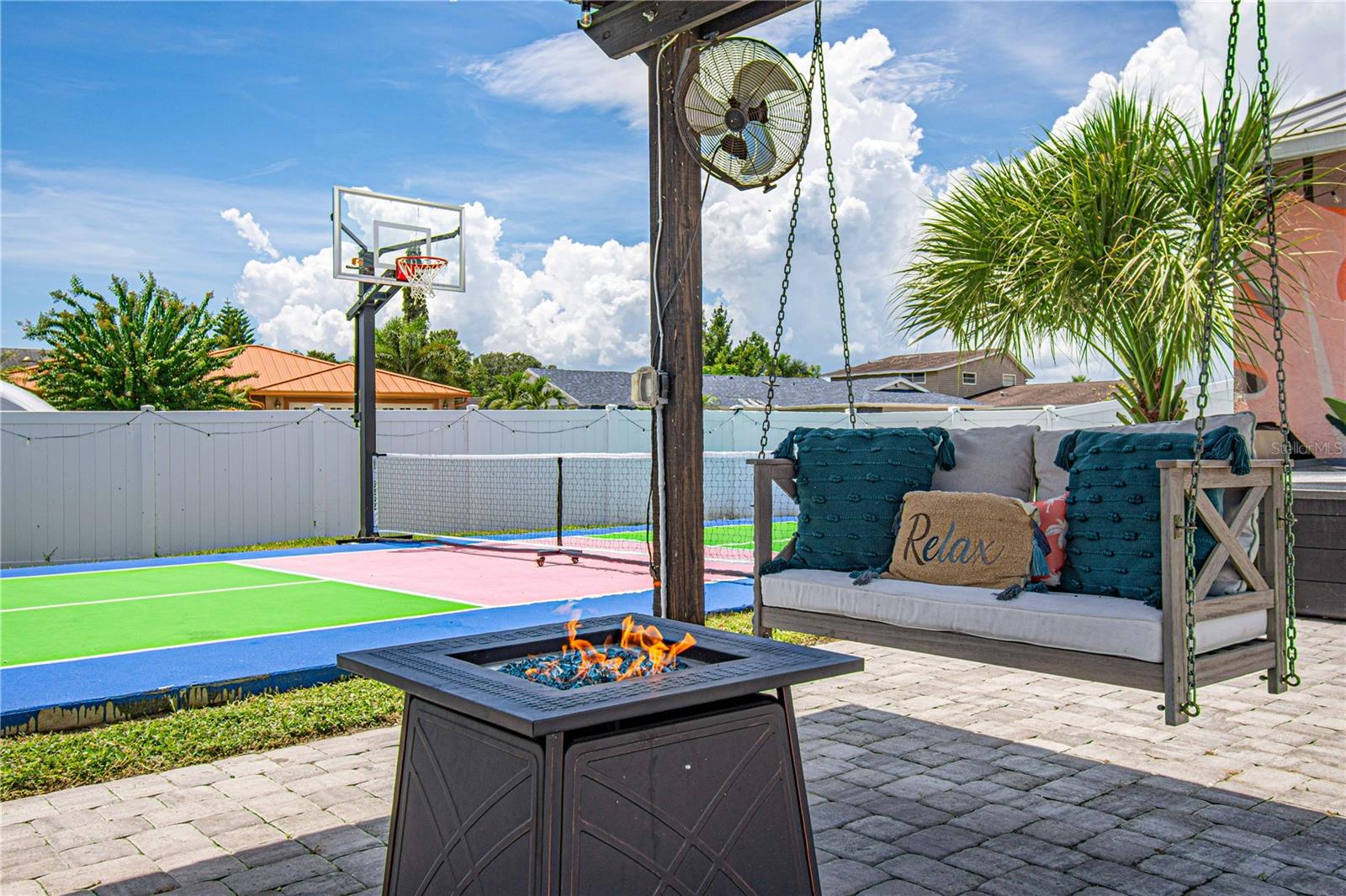 7501 RUSTIC DR — photo 42