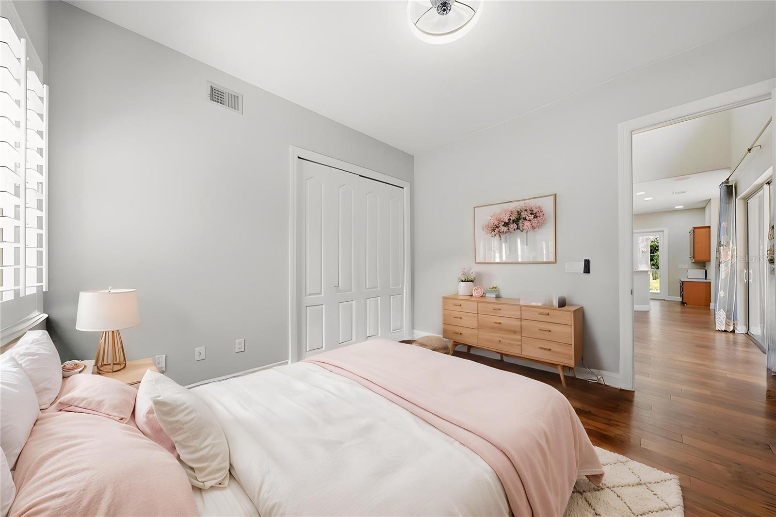 9244 RHEA DR — photo 17