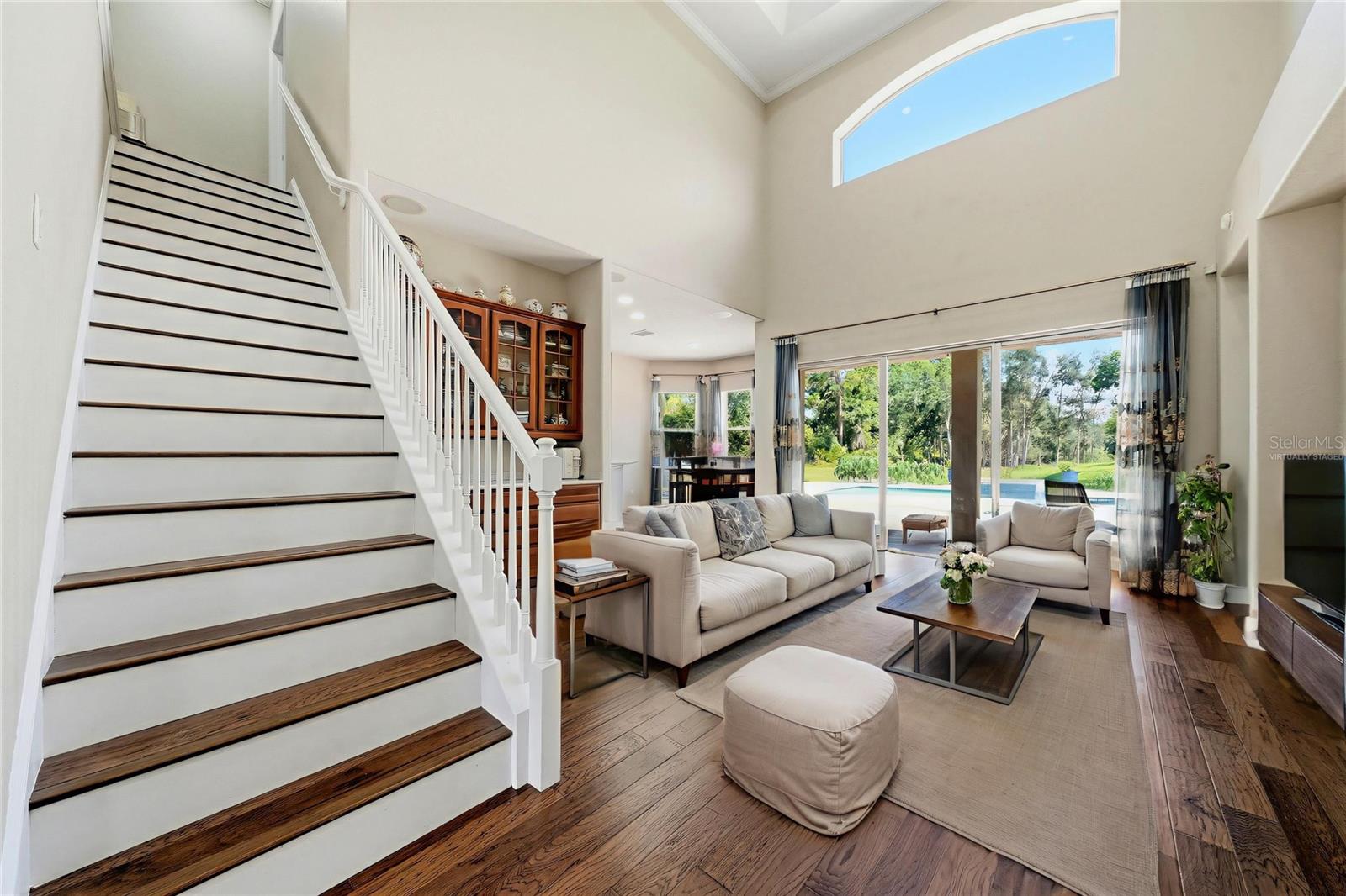 9244 RHEA DR — photo 24
