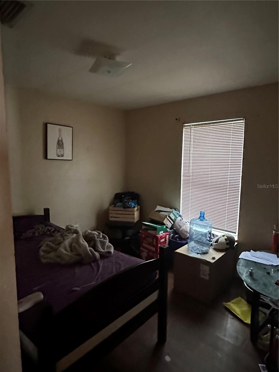 2305 E 28TH AVE — photo 13