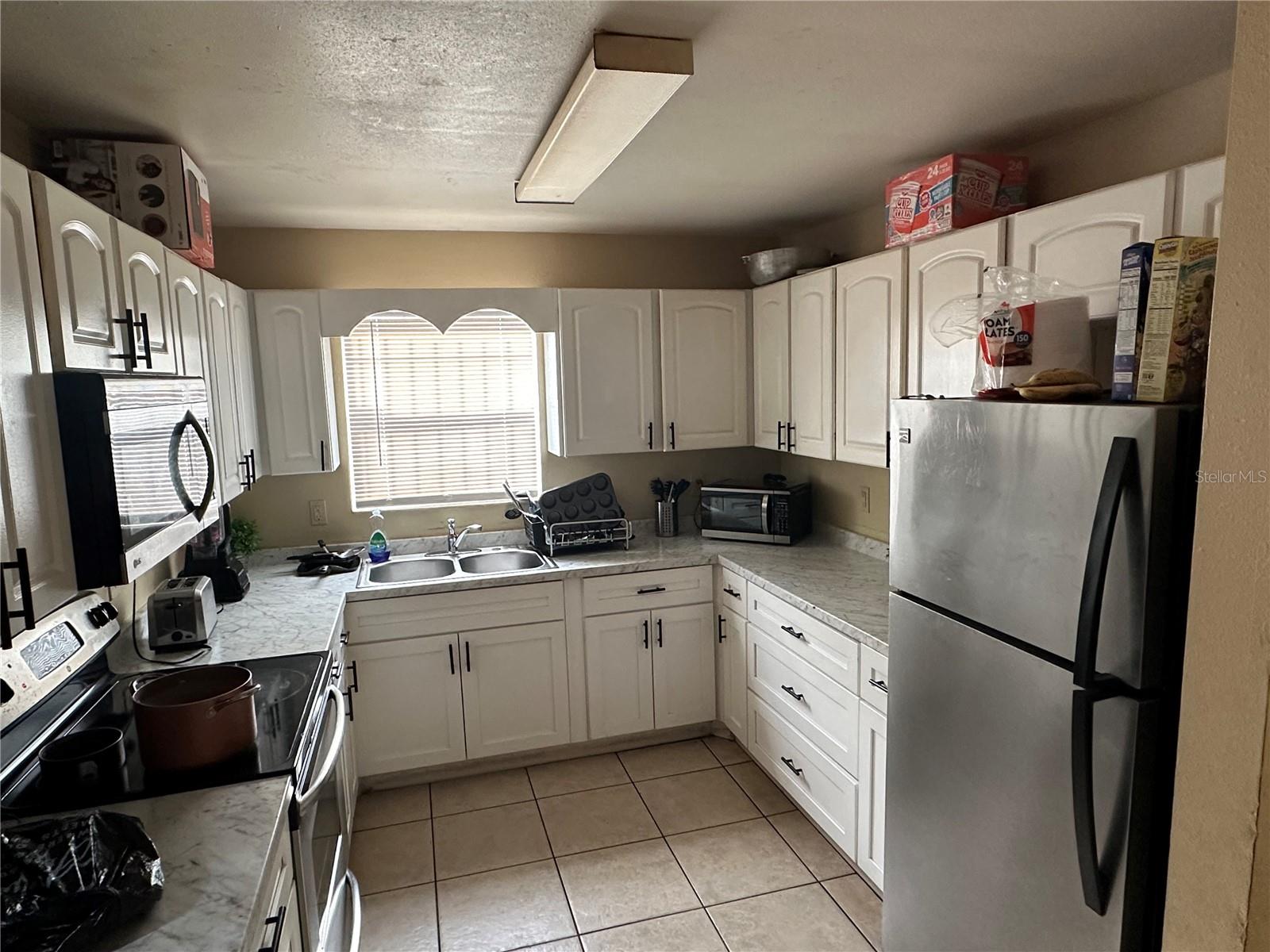 2305 E 28TH AVE — photo 11