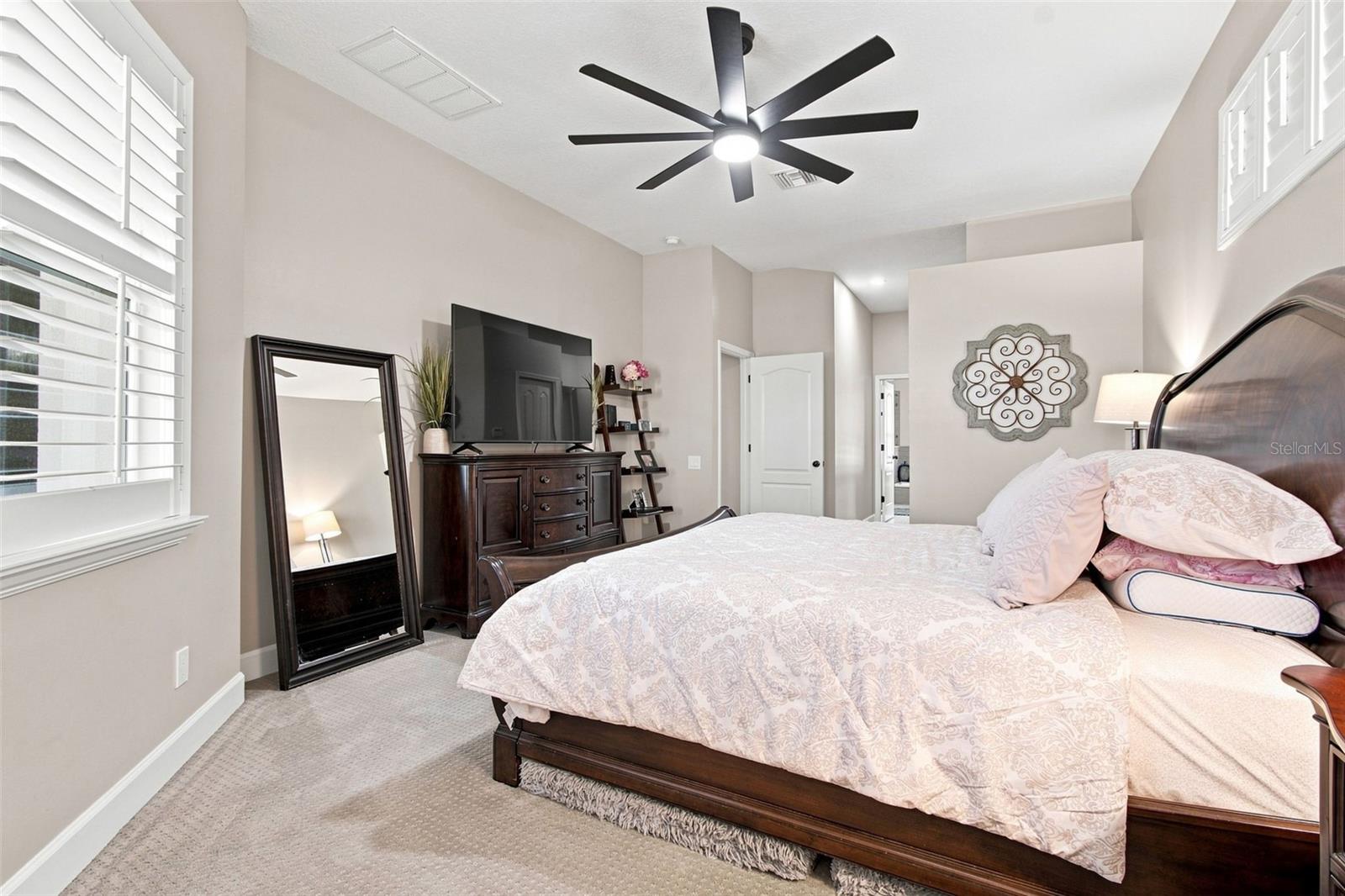 23610 GRACEWOOD CIR — photo 38