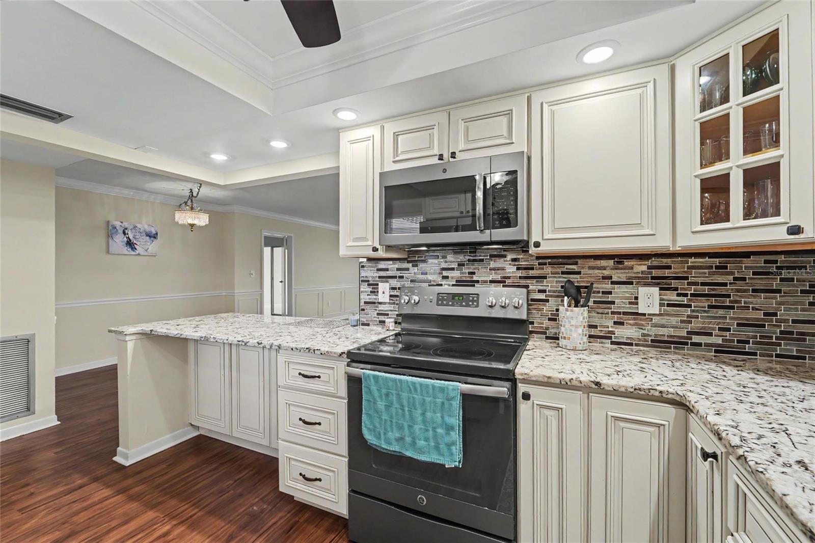 5108 BRITTANY DR S #205 — photo 9
