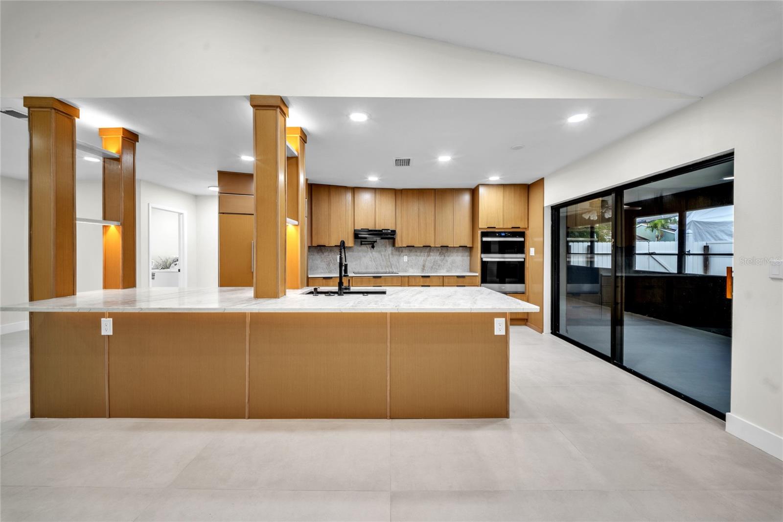 2185 LITTLE BROOK LN — photo 8