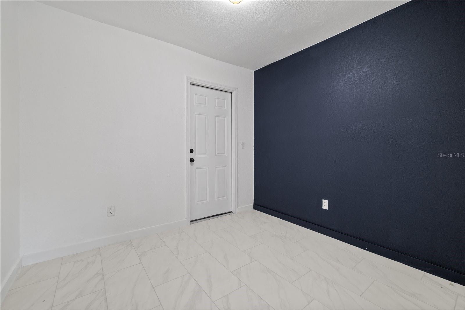 8231 82ND AVE — photo 14