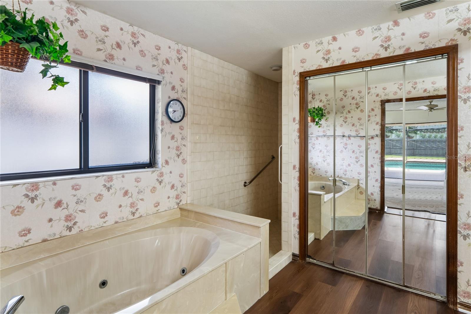 2715 LAUREL OAK DR — photo 32