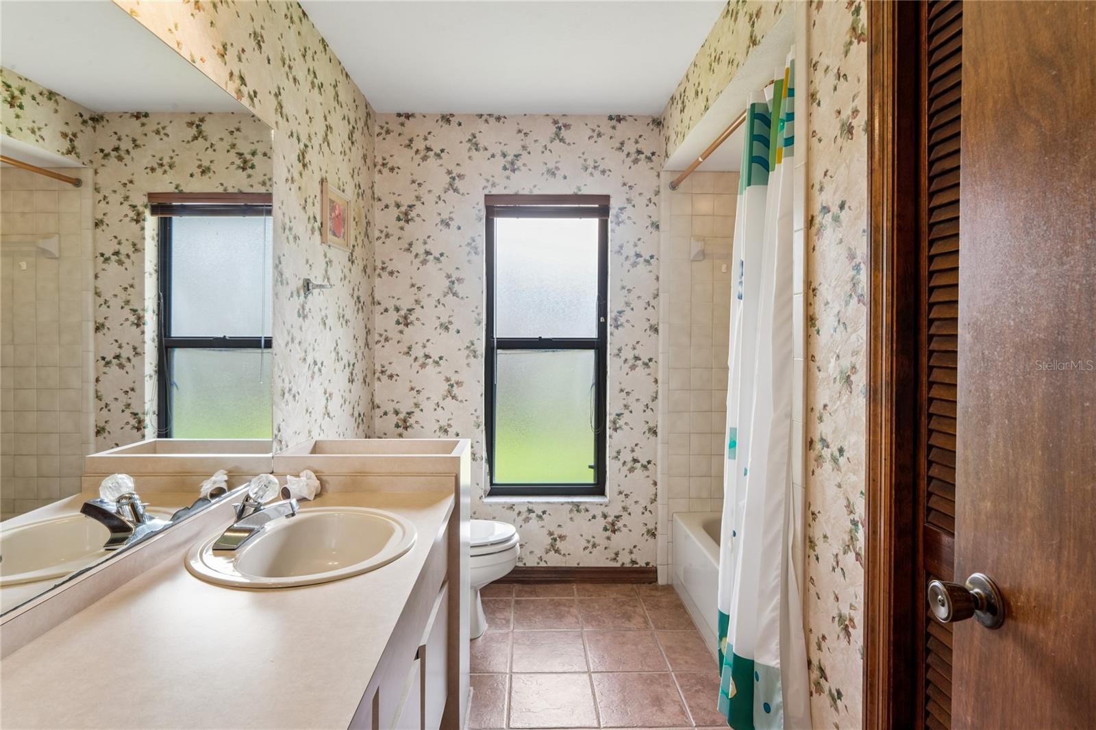 2715 LAUREL OAK DR — photo 42
