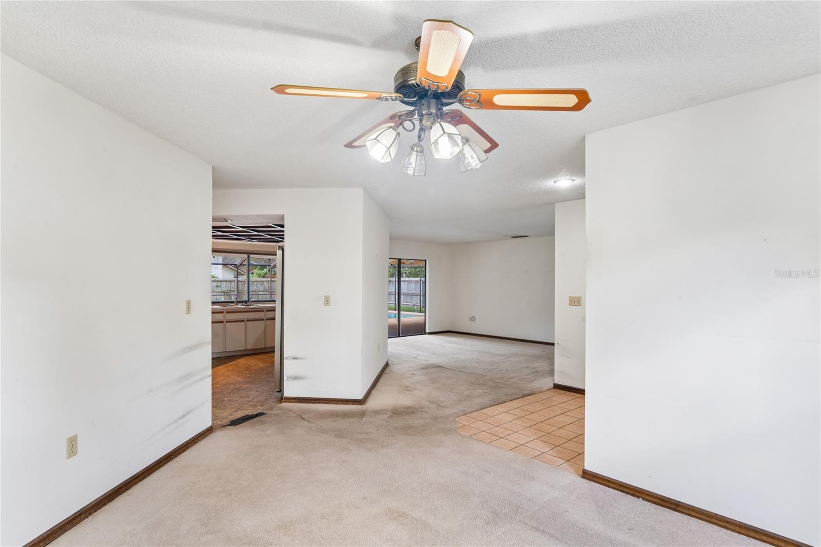 2715 LAUREL OAK DR — photo 22