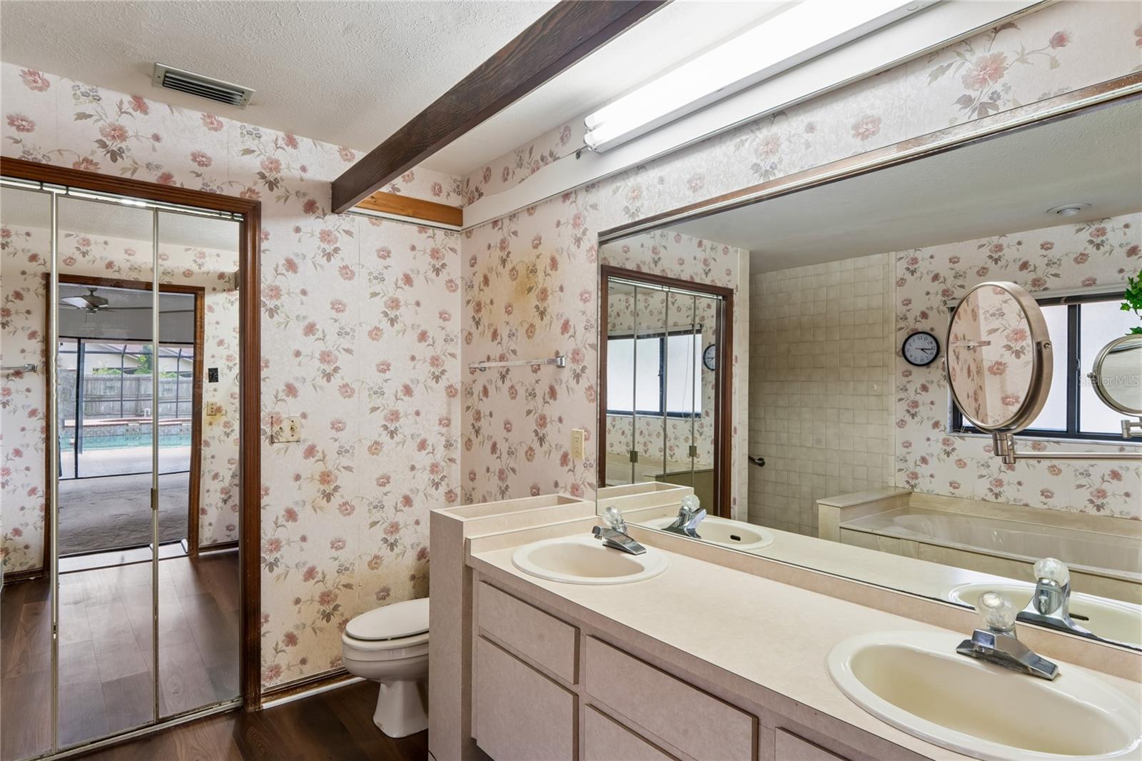 2715 LAUREL OAK DR — photo 31