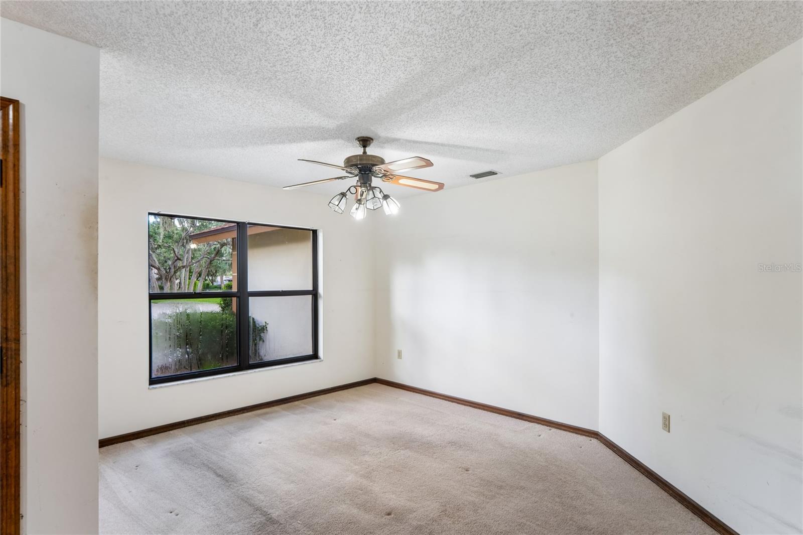 2715 LAUREL OAK DR — photo 20