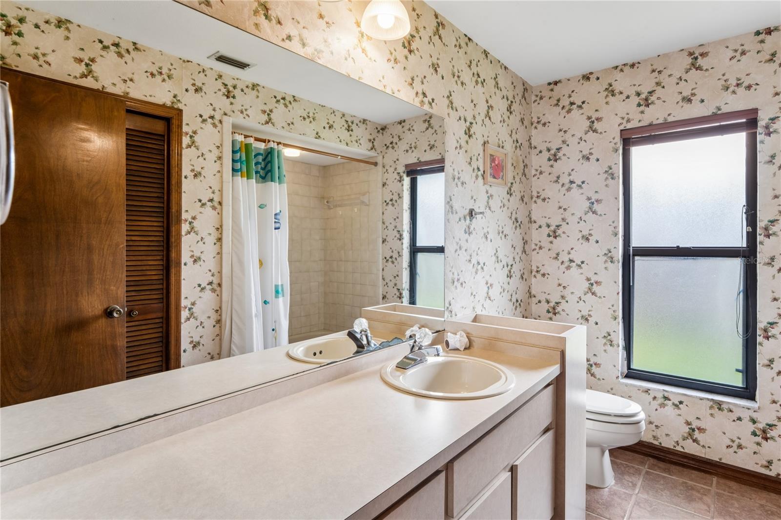 2715 LAUREL OAK DR — photo 41