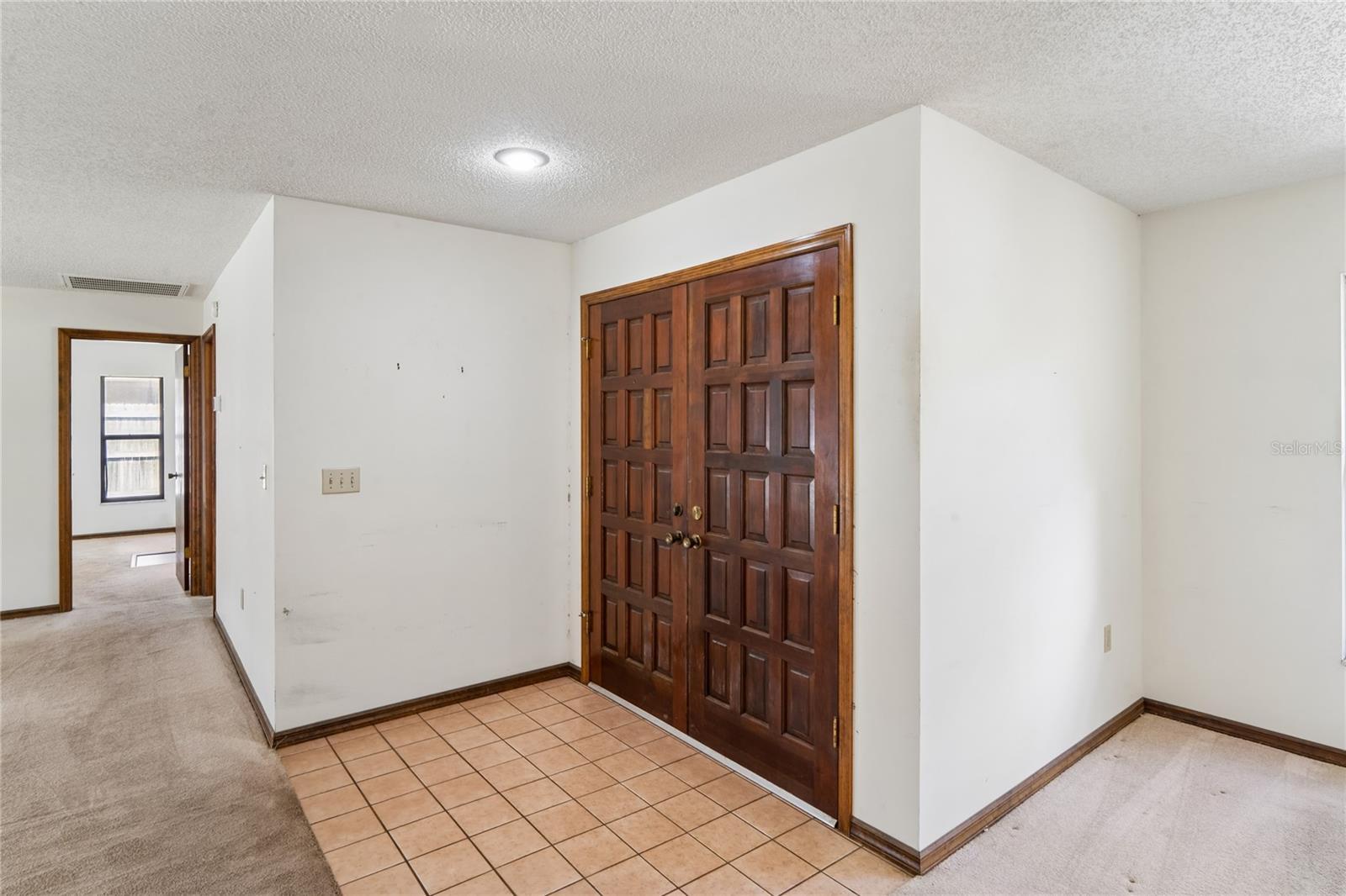 2715 LAUREL OAK DR — photo 6
