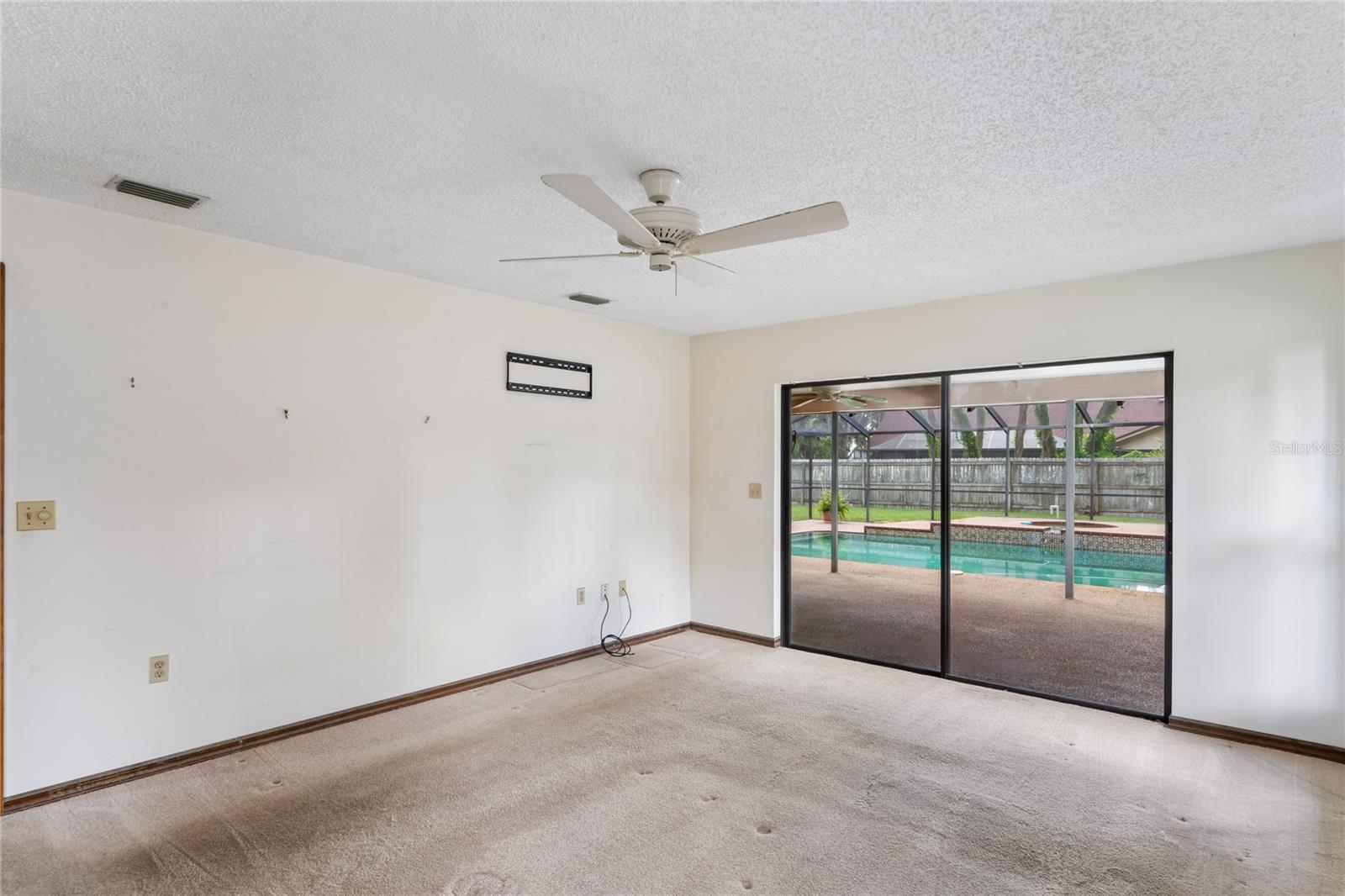 2715 LAUREL OAK DR — photo 29