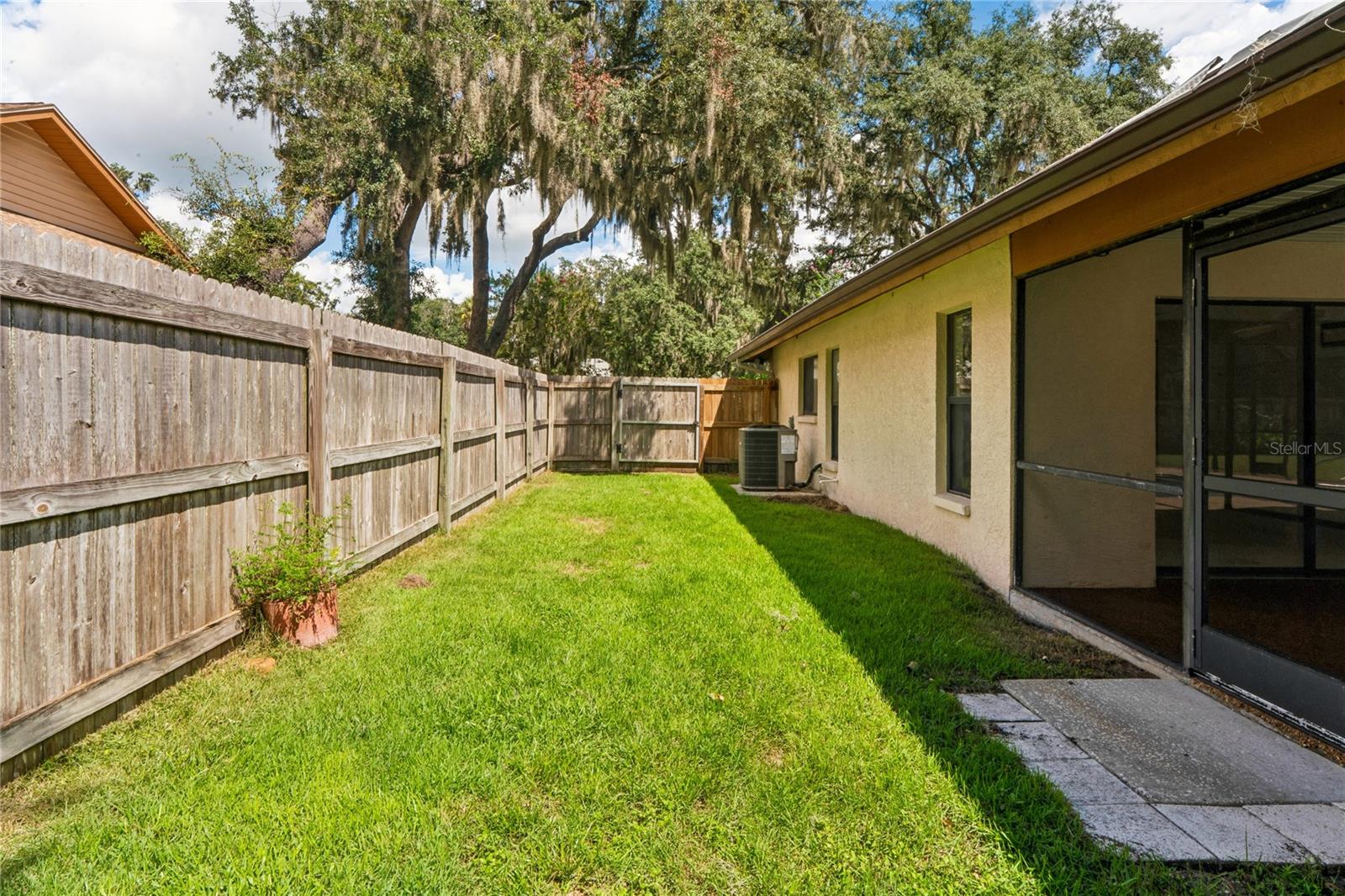 2715 LAUREL OAK DR — photo 58