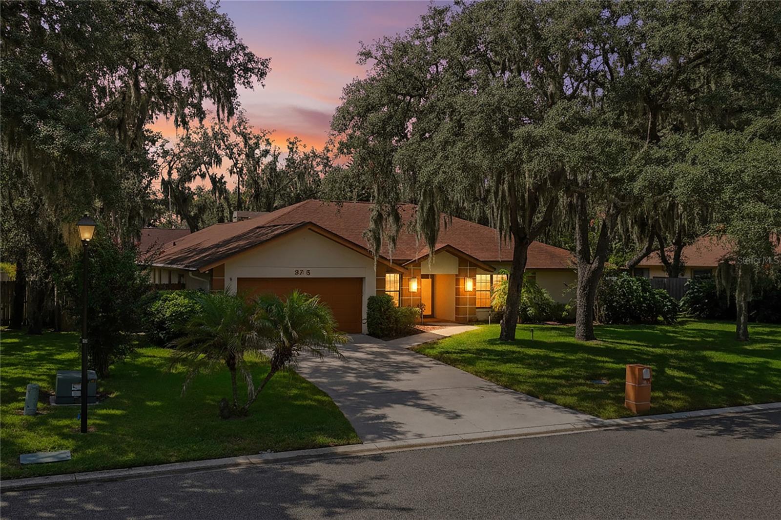2715 LAUREL OAK DR — photo 4