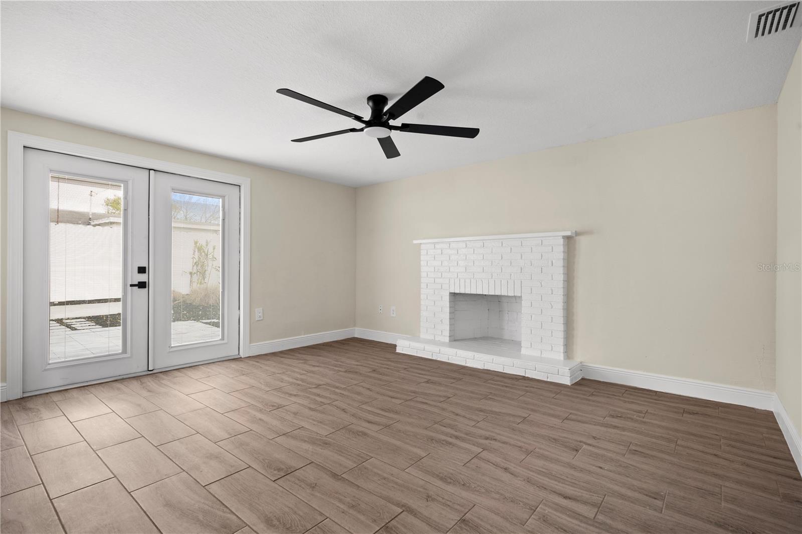4841 ZODIAC AVE — photo 10