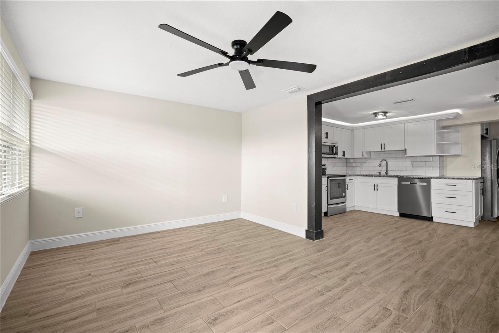 4841 ZODIAC AVE — photo 7