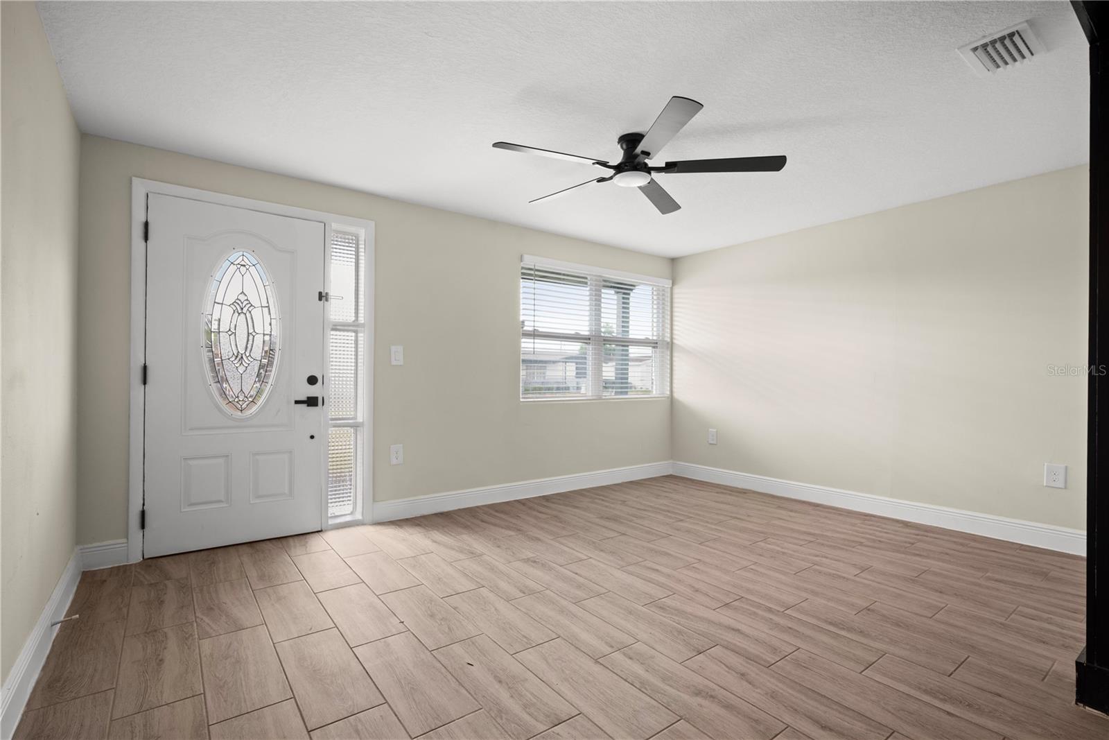 4841 ZODIAC AVE — photo 9