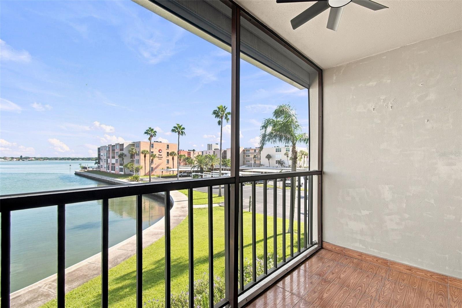 7700 SUN ISLAND DR S #202 — photo 24