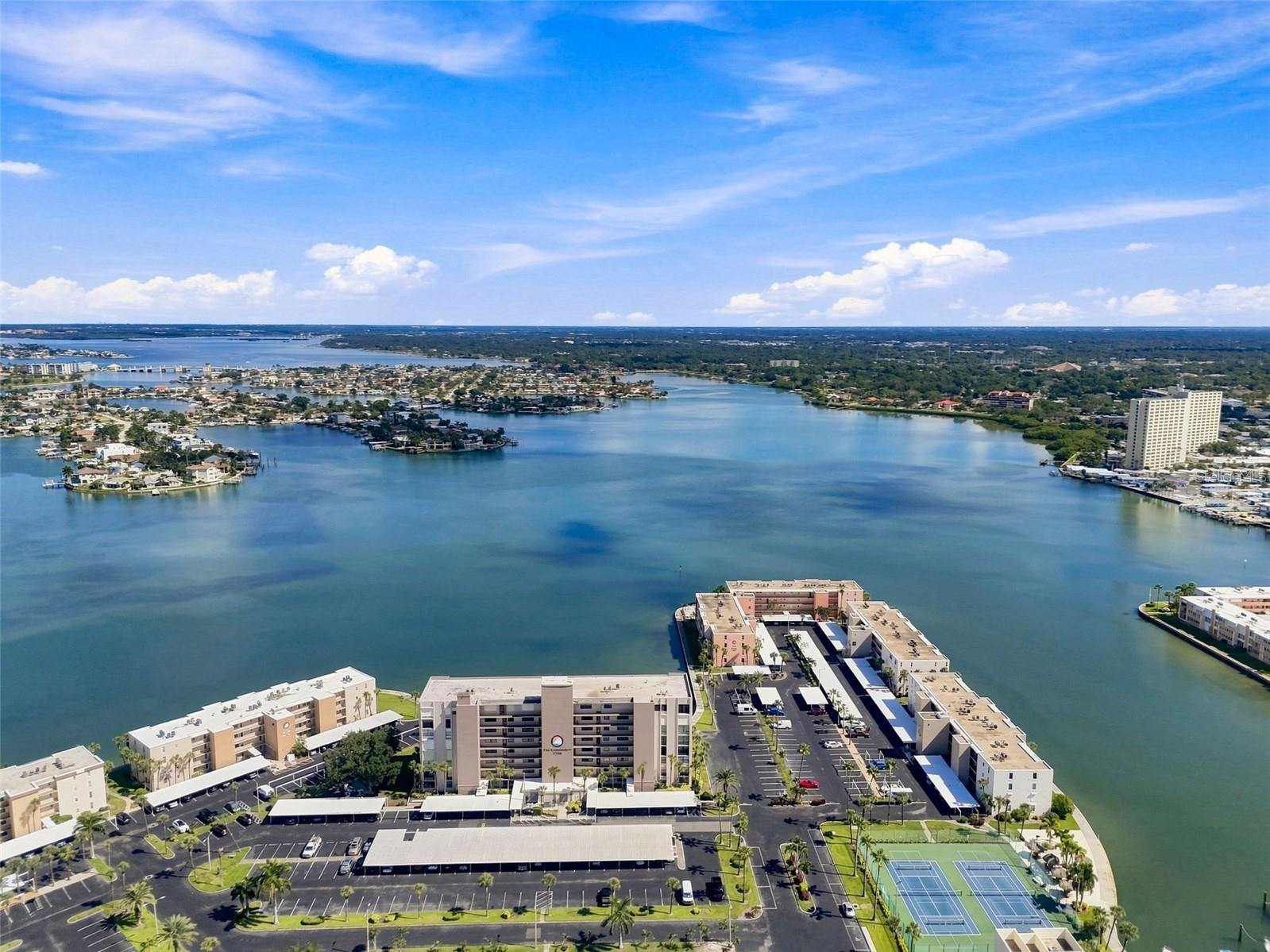 7700 SUN ISLAND DR S #202 — photo 41