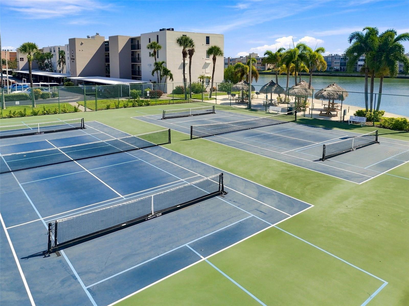7700 SUN ISLAND DR S #202 — photo 44