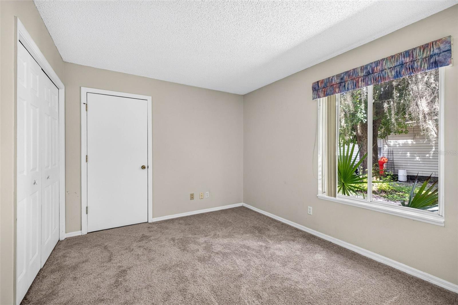 3318 SILVERPOND DR — photo 22